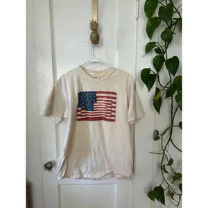 Anvil men’s size large American flag T-shirt